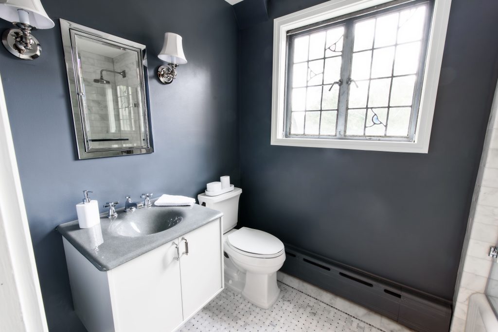 small 1/2 bath renovation project