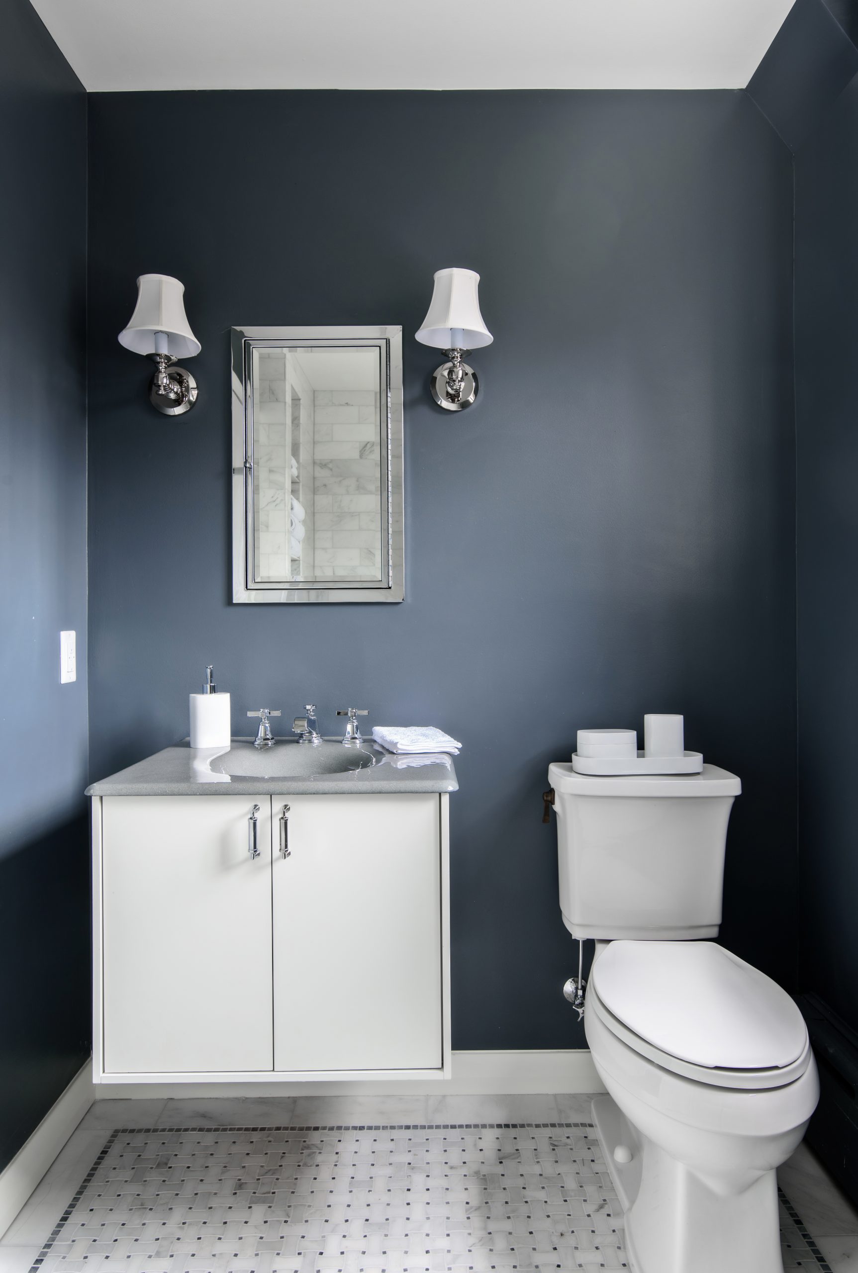 Small Bathroom Remodeling Tips to Optimize Space